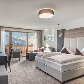 Flitterwochen: Zimmer Gletscherblick  - SKI | GOLF | WELLNESS Hotel Riml****S