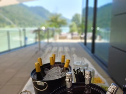 Destination-Wedding - woliday Programm: Standesamtliche Trauung - Österreich - Hotel Wesenufer
