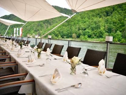 Destination-Wedding - woliday Programm: Standesamtliche Trauung - Österreich - Hotel Wesenufer
