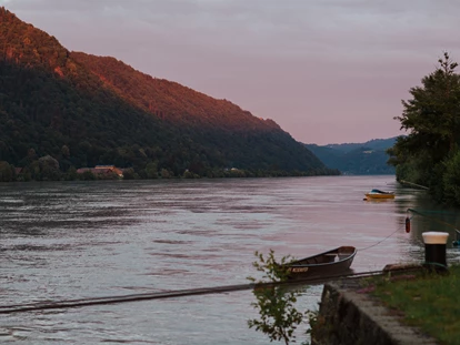 Destination-Wedding - woliday Programm: Standesamtliche Trauung - Österreich - Hotel Wesenufer