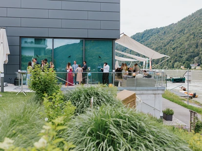 Destination-Wedding - woliday Programm: Standesamtliche Trauung - Österreich - Hotel Wesenufer