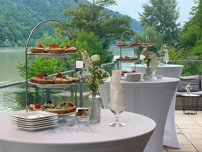 Destination-Wedding - woliday Programm: Standesamtliche Trauung - Österreich - Hotel Wesenufer