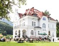 Hochzeitslocation: Die Villa Bergzauber von vorn - Villa Bergzauber