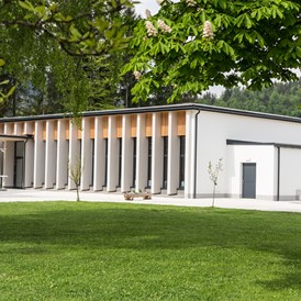 Hochzeitslocation: Festsaal - bietet Platz für bis zu 200 Personen - Villa Bergzauber