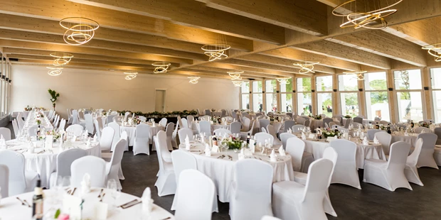 Destination-Wedding - woliday Programm: Standesamtliche Trauung - Österreich - Festsaal - Villa Bergzauber