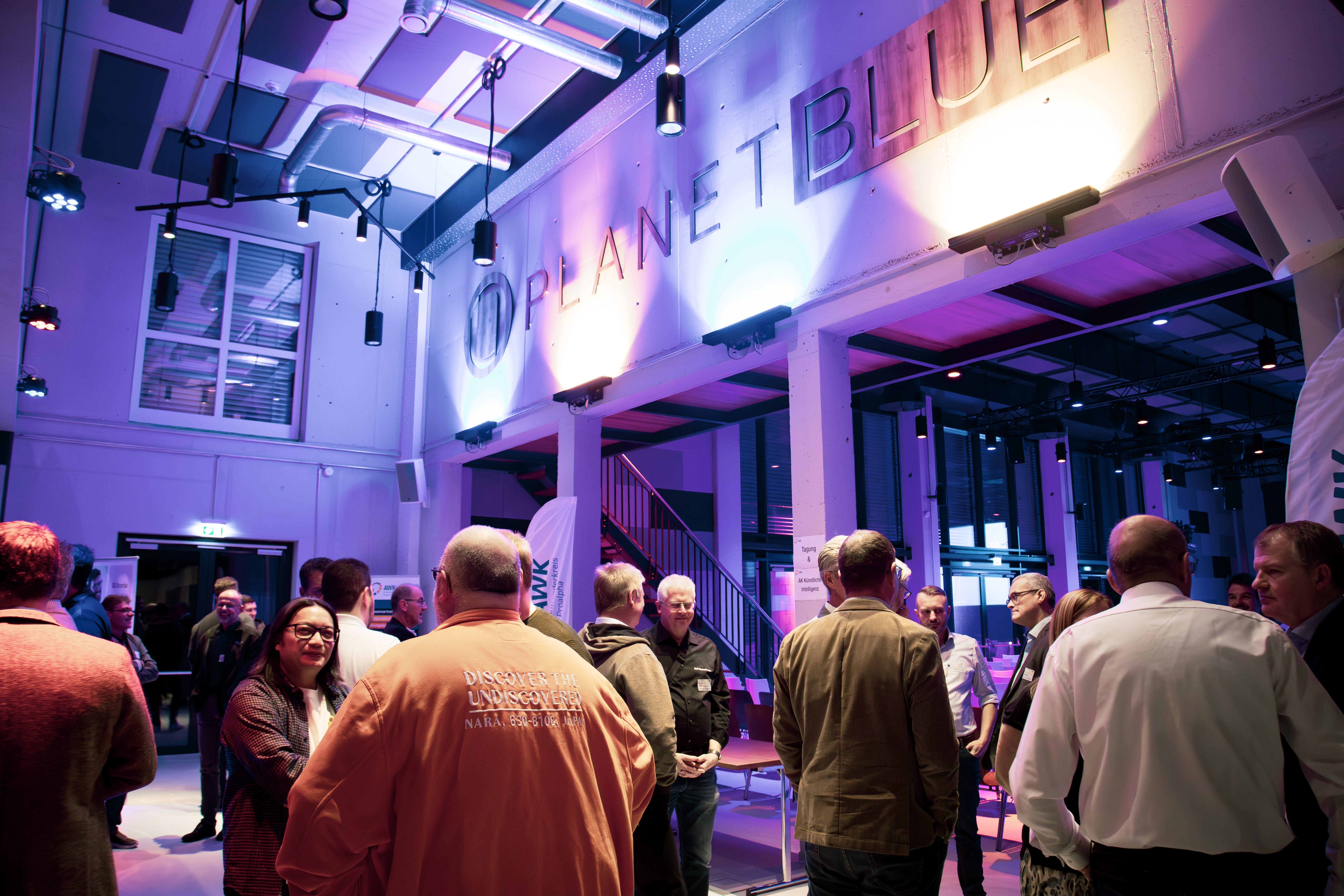 Hochzeitslocation: Das Foyer dient als optimaler Raum die Gäste zu empfangen - PLANET BLUE Eventlocation