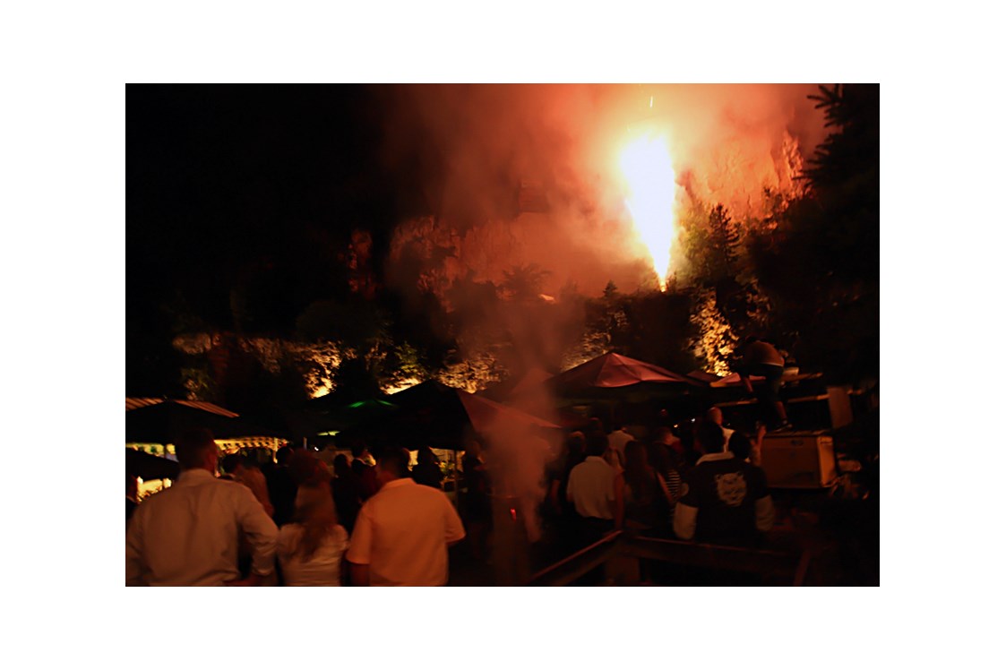 Hochzeitslocation: Feuerwerk zur Hochzeit - Hotel und Restaurant Lochmühle