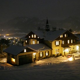 Hochzeitslocation: Winternacht am "Falkenhof" - Jagdschloss Villa Falkenhof