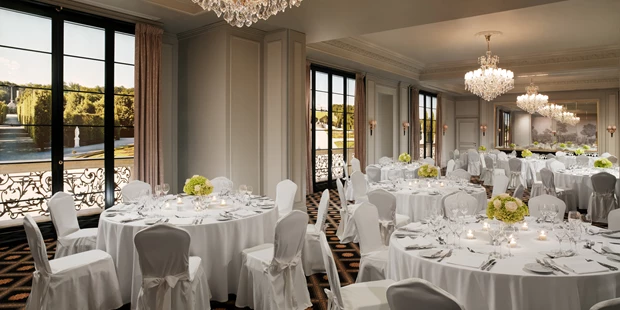 Destination-Wedding - Art der Location: Hotel / Chalet - Unser Salon Schönbrunn für Ihre Traumhochzeit! - Hotel Bristol Vienna