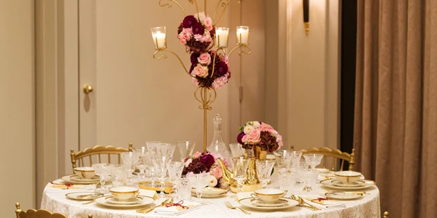 Destination-Wedding - Art der Location: Hotel / Chalet - Royal Wedding, (c) Melanie Nedelko - Hotel Bristol Vienna
