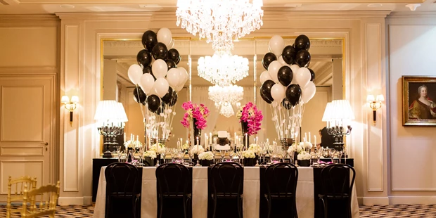 Destination-Wedding - Art der Location: Hotel / Chalet - Swinging Twenties, (c) Melanie Nedelko - Hotel Bristol Vienna