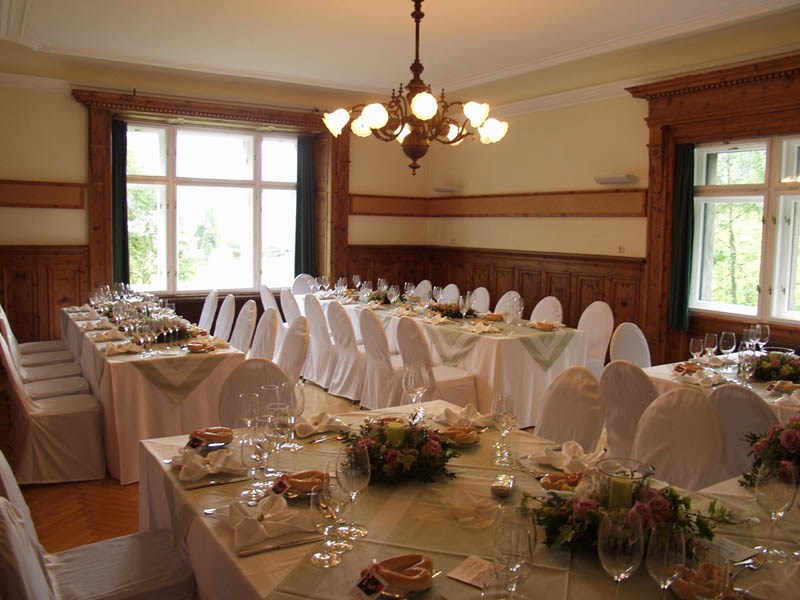 Hochzeitslocation: Hochzeitstafel - Hotel Landhaus Koller