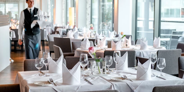 Destination-Wedding - Art der Location: Hotel / Chalet - IMLAUER Sky Restaurant - IMLAUER HOTEL PITTER Salzburg