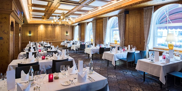 Destination-Wedding - Art der Location: Hotel / Chalet - Rainerstube - festlich gedeckt - IMLAUER HOTEL PITTER Salzburg