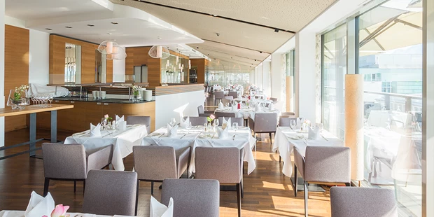 Destination-Wedding - Art der Location: Hotel / Chalet - IMLAUER Sky - Bar & Restaurant - IMLAUER HOTEL PITTER Salzburg