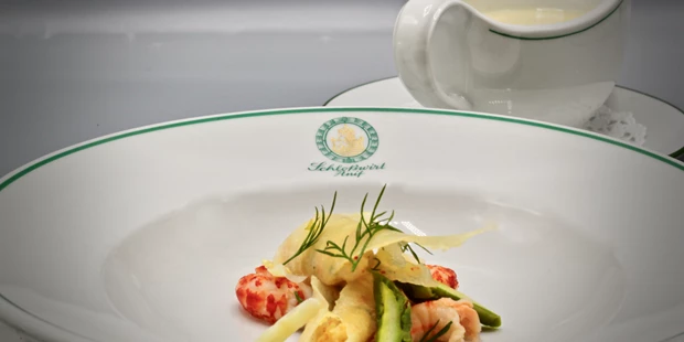 Destination-Wedding - Exklusivität - Salzburg - Saisonale Küche - ****Hotel Schlosswirt zu Anif