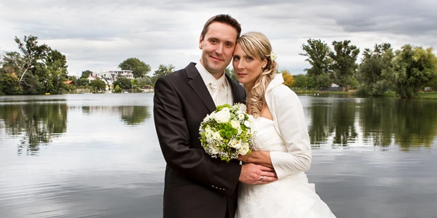 Destination-Wedding - Art der Location: Hotel / Chalet - Fotoshooting am Kaiserwasser - ARCOTEL Kaiserwasser Wien