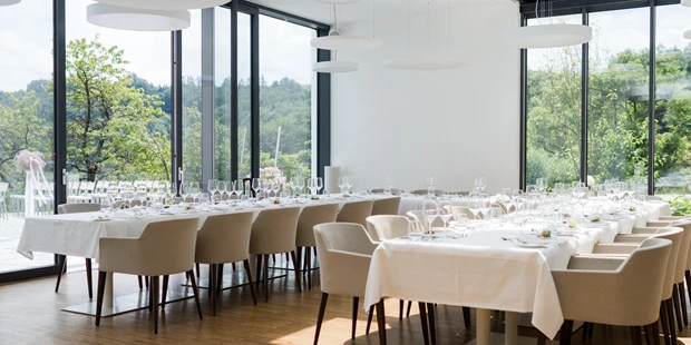Destination-Wedding - Art der Location: Hotel / Chalet - Wintergarten - Refugium Hochstrass Hotel&Kloster
