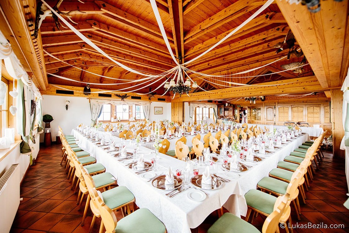 Hochzeitslocation: Vintage Hochzeitstafel für 100 Personen - Gipfelhaus Magdalensberg