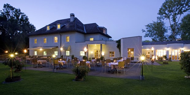 Destination-Wedding - Umgebung: im Park - Restaurant & Hotel Waldesruh