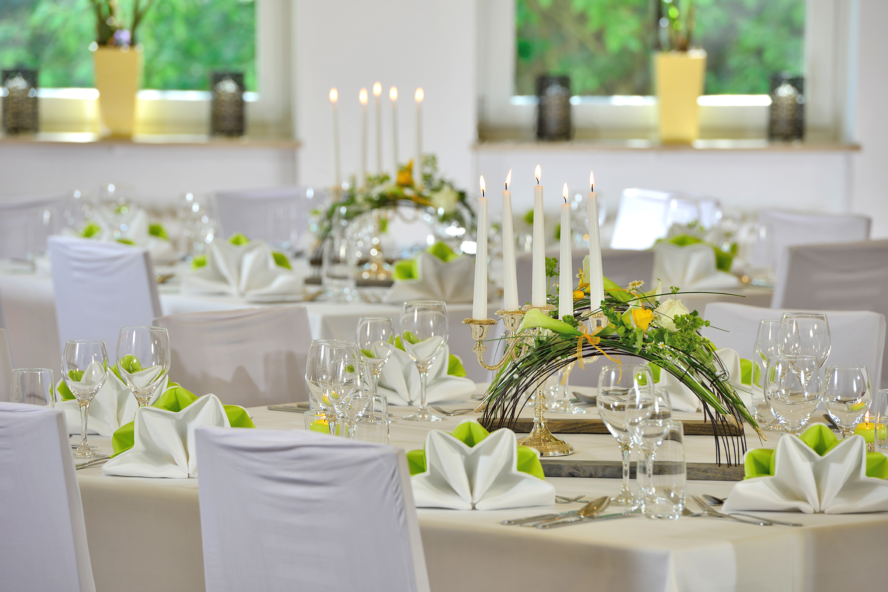 Destination-Wedding - Preisniveau Hochzeitsfeier: €€ - Landgasthof - Hotel Sonnenhof