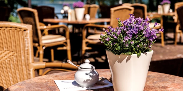 Destination-Wedding - Art der Location: Hotel / Chalet - Seeterrasse - Seehotel Heidehof
