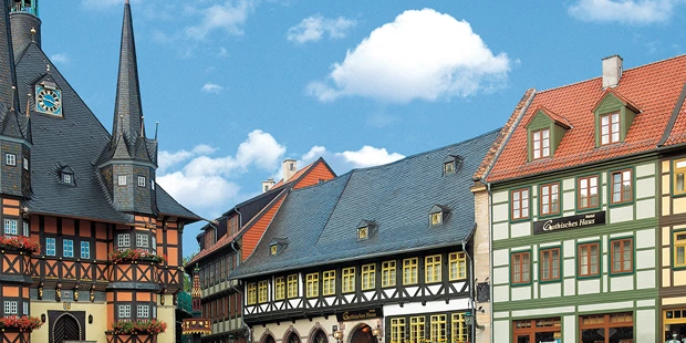 Destination-Wedding - Art der Location: Hotel / Chalet - Außenansicht  - Travel Charme Gothisches Haus Wernigerode