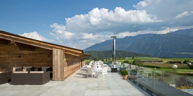 Destination-Wedding - Art der Location: Hotel / Chalet - Dachterrasse für Empfänge - Greenvieh Chalet