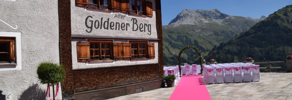 Hochzeitslocation: (c) Tanja und Josef Photographie und Film  - Hotel Goldener Berg & Alter Goldener Berg