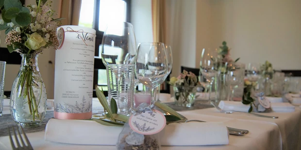Destination-Wedding - Art der Location: Hotel / Chalet - Ihre persönliche Traumhochzeit - Naturhotel Schloss Kassegg