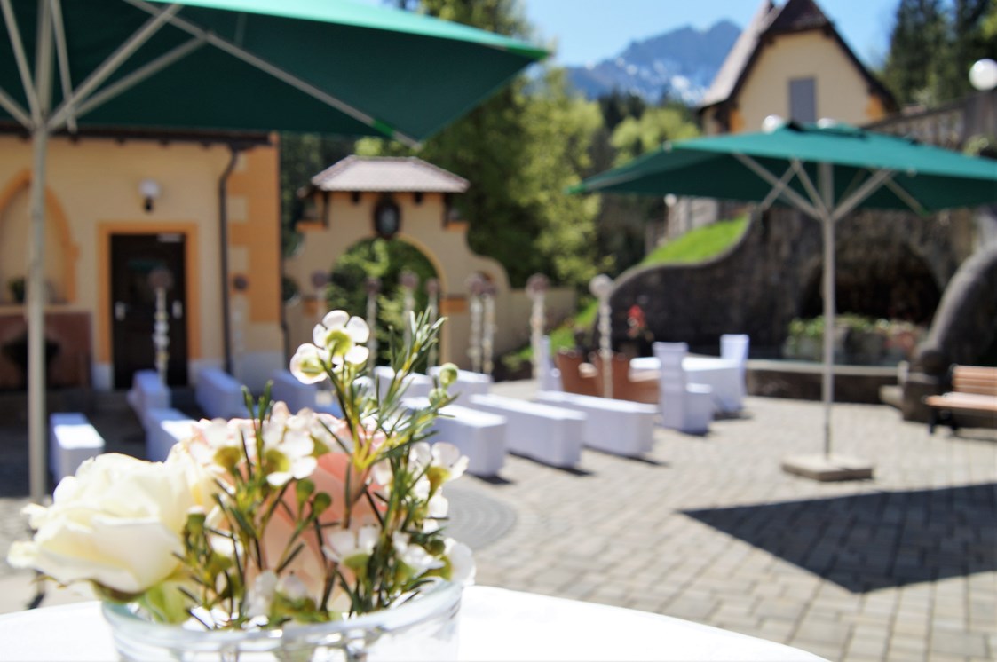 Hochzeitslocation: herrliche Kulisse für Ihre Trauung - Naturhotel Schloss Kassegg