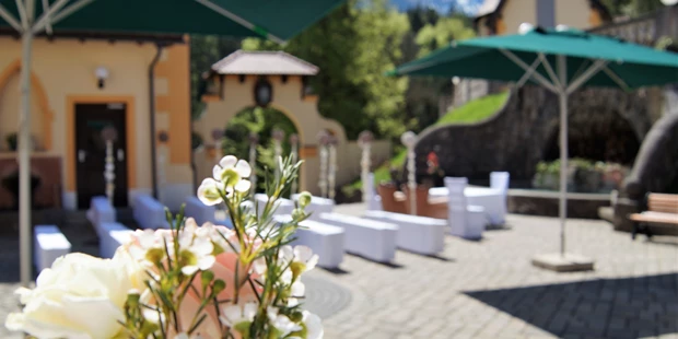 Destination-Wedding - Art der Location: Hotel / Chalet - herrliche Kulisse für Ihre Trauung - Naturhotel Schloss Kassegg