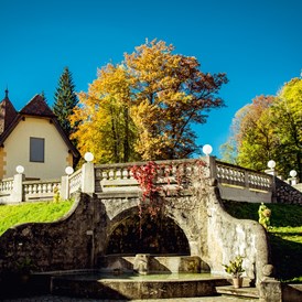 Hochzeitslocation: Schlosterrasse für standesamtliche Trauung oder Agape - Naturhotel Schloss Kassegg