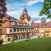 Hochzeitslocation - Das ehemalige Jagdschloss wurde aufwendig und liebevoll renoviert.  - Naturhotel Schloss Kassegg