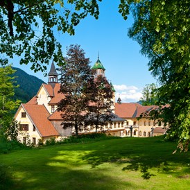 Hochzeitslocation: Wunderschöner Schlosspark - Naturhotel Schloss Kassegg