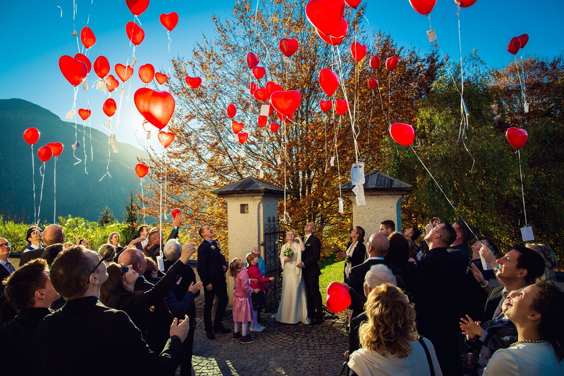 Hochzeitslocation: Feiern im romantischen Schlosspark - Naturhotel Schloss Kassegg
