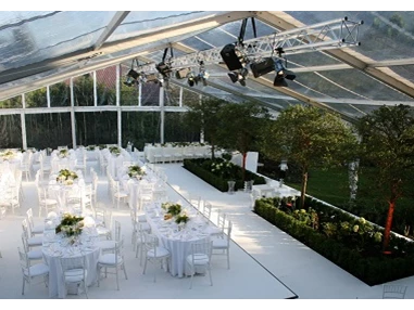 Hochzeitslocation: Catering im Zelt  - ViCulinaris im Kolbergarten