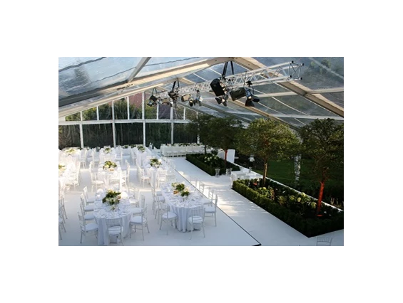Hochzeitslocation: Catering im Zelt  - ViCulinaris im Kolbergarten