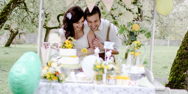 Destination-Wedding - Art der Location: Wiese / Feld / Wald / Strand - Candybar - Gut Schloss Lichtengraben  - romantisches Schloss exklusive mieten