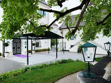 Hochzeitslocation: Heiraten im Schloss Pichlarn in Aigen im Ennstal - Empfangsbereich.
 - Schloss Pichlarn