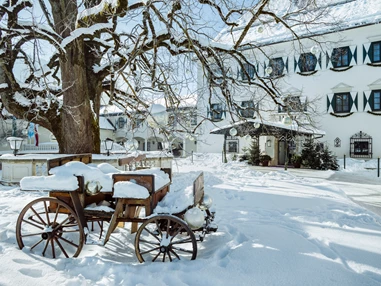 Hochzeitslocation: Heiraten im Schloss Pichlarn in Aigen im Ennstal - Empfangsbereich im Winter.
Foto © Richard Schabetsberger - Schloss Pichlarn