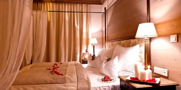 Destination-Wedding - Art der Location: Hotel / Chalet - Romantische Hochzeitssuite - Astoria Resort***** in Seefeld