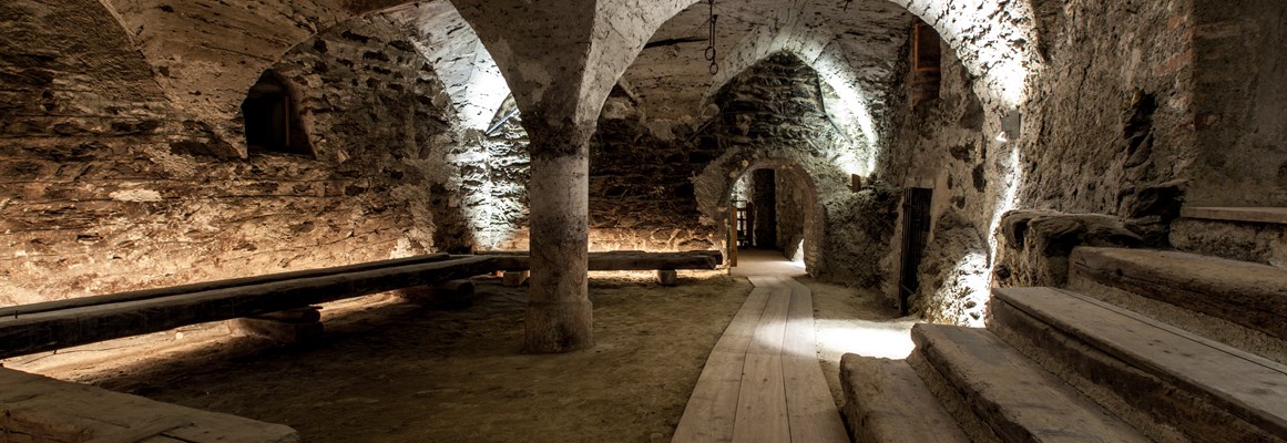 Hochzeitslocation: Kellergewölbe aus dem 13. Jahrhundert - Schloss Friedberg