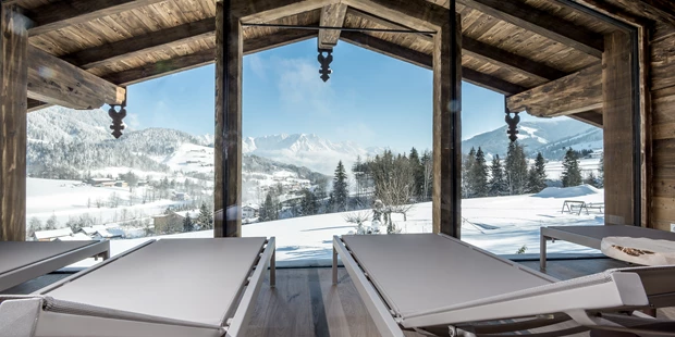 Destination-Wedding - Art der Location: Hotel / Chalet - Der Ruhebereich im Badhaus. - PURADIES Hotel & Chalets