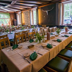 Hochzeitslocation: Im Saal ist platz für bis zu 55 Personen - Bergwirtschaft Bieleboh Restaurant & Hotel