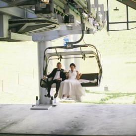 Hochzeitslocation: "Anreise" des Brautpaares mal anders - arlberg1800 RESORT