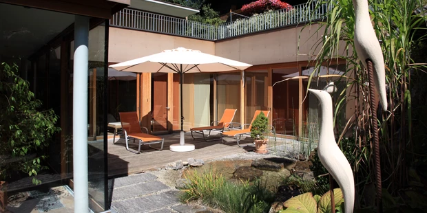 Destination-Wedding - Art der Location: Hotel / Chalet - Wellness Außenbereich - Relax- & Vitalhotel Adler