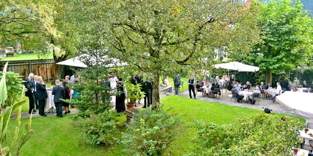 Destination-Wedding - Art der Location: Hotel / Chalet - Garten für das Aperitifbuffet - Relax- & Vitalhotel Adler