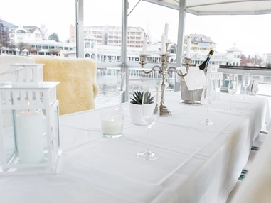 Hochzeitslocation: Hochzeit am Glasboot direkt am Wörthersee  - Werzer's Hotel Resort Pörtschach