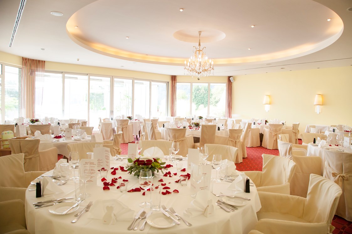 Hochzeitslocation: Festsaal in unserem Panorama Seerestaurant  - Werzer's Hotel Resort Pörtschach